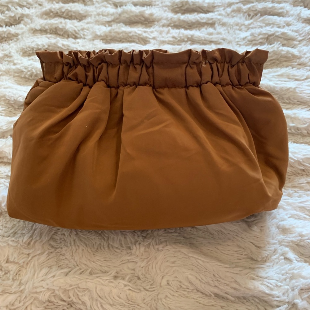 Pouch bag